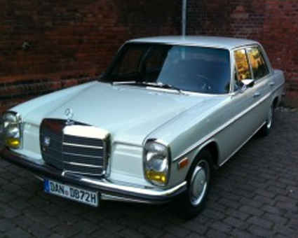 Mercedes 200 D
